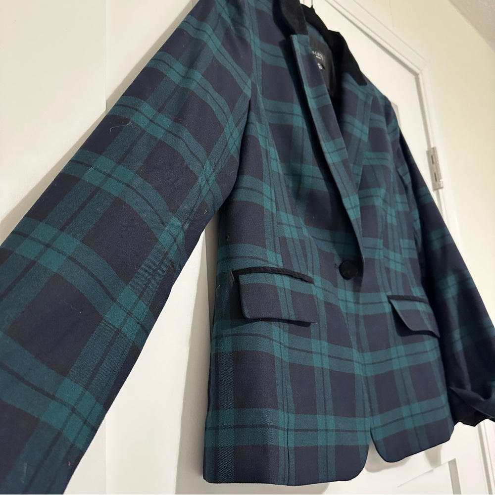 Talbots Petite Black Watch Plaid Blazer With Velvet Trim • 6P